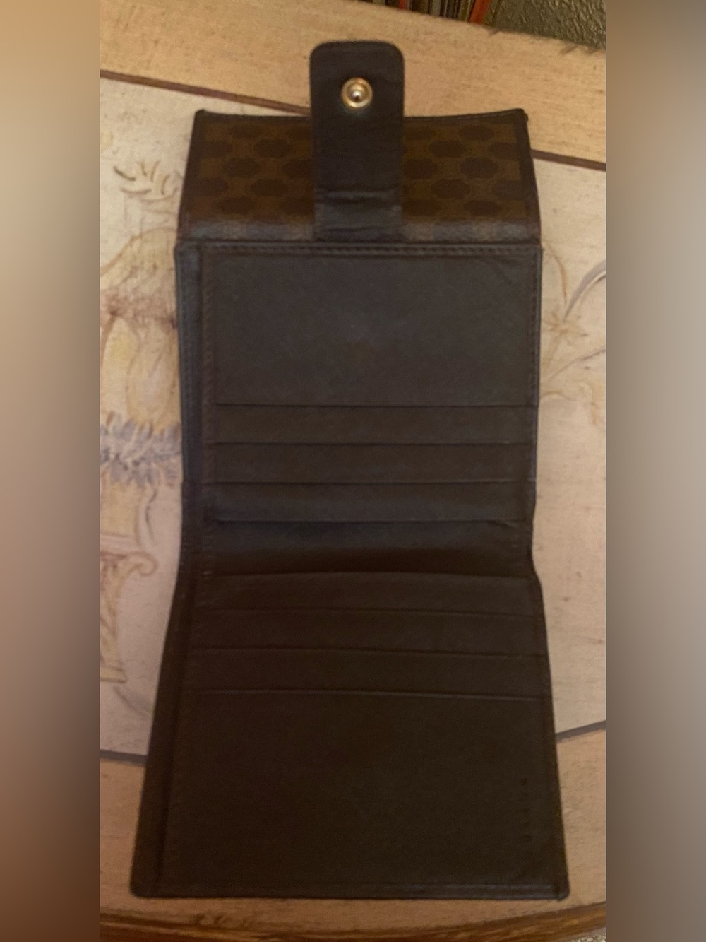 Céline - VINTAGE - EUC - Macadam Triomphe Bifold Wallet. - Picture 5 of 10
